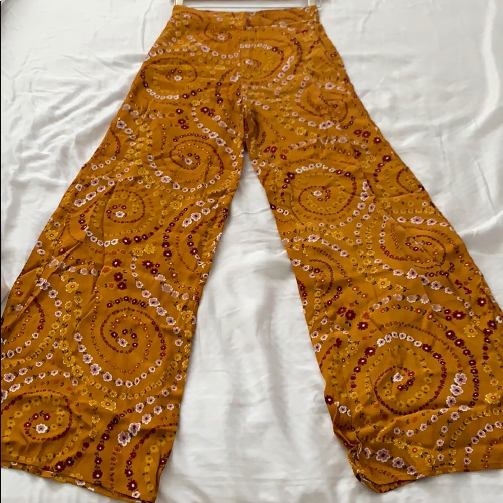 Forever 21 high waisted extra wide bells SM